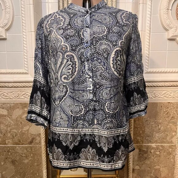 New York & Company. Size XL. Rayon/nylon. Chiffon Border Print. Pullover. B20 - Picture 6 of 7